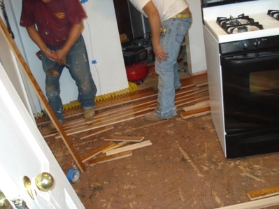 full-REMODELING_28565629.jpg