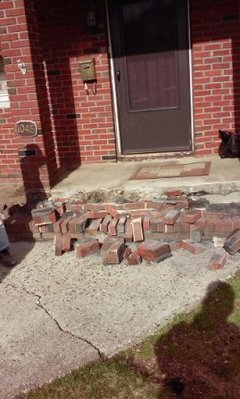 brickmason_282129.jpg